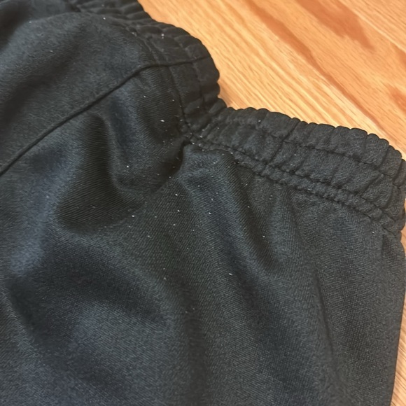 CONVERSE Black Joggers - Picture 5 of 6